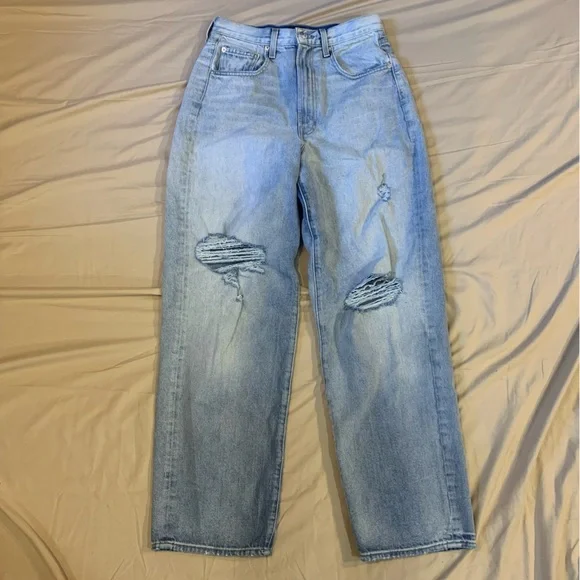 Edwin Distressed Boyfriend Jeans - Picture 4 of 14